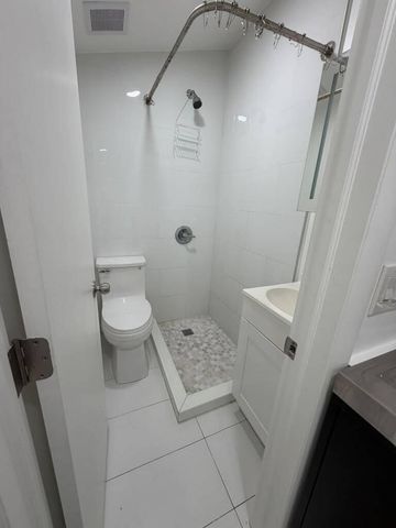 527 NW 91st Street 2, Miami, FL 33150