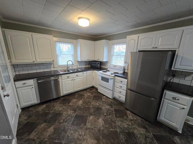 1685 Power Line Road, Elon, NC 27244