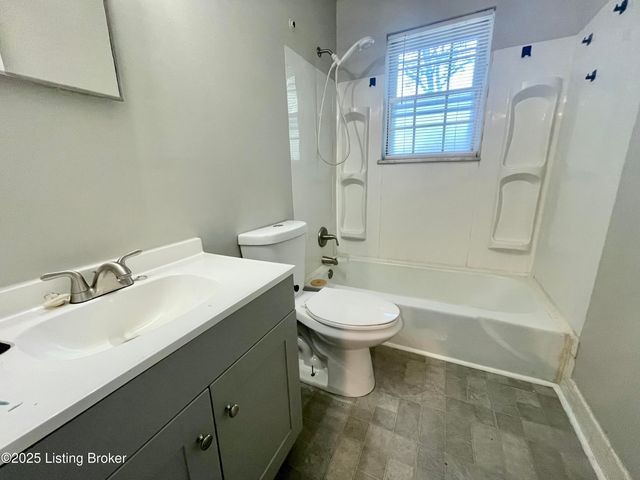 3107 Melody Acres Ln 4, Louisville, KY 40216