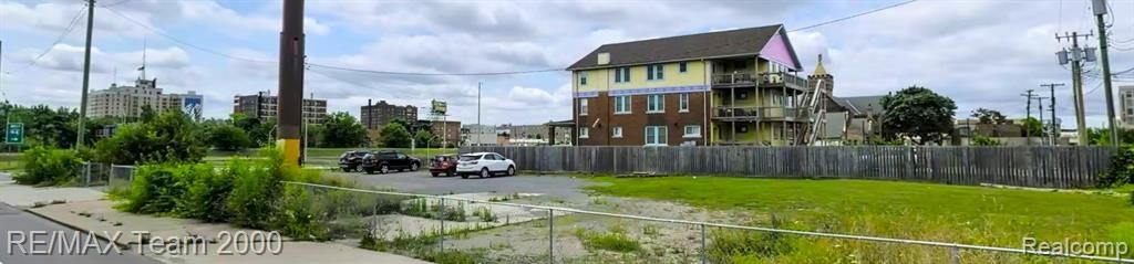 5901 John R Street, Detroit, MI 48202