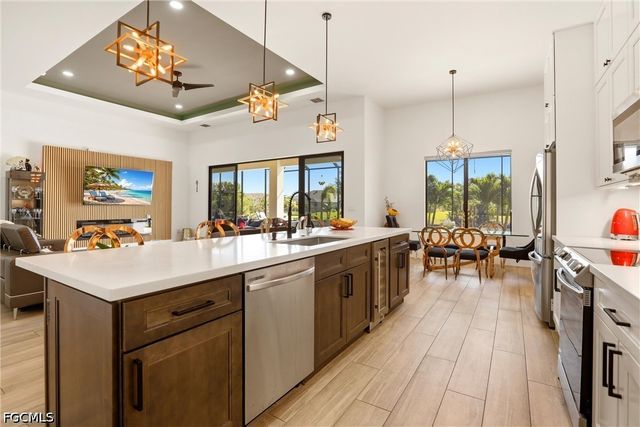 3325 SW 8th CT, Cape Coral, FL 33914