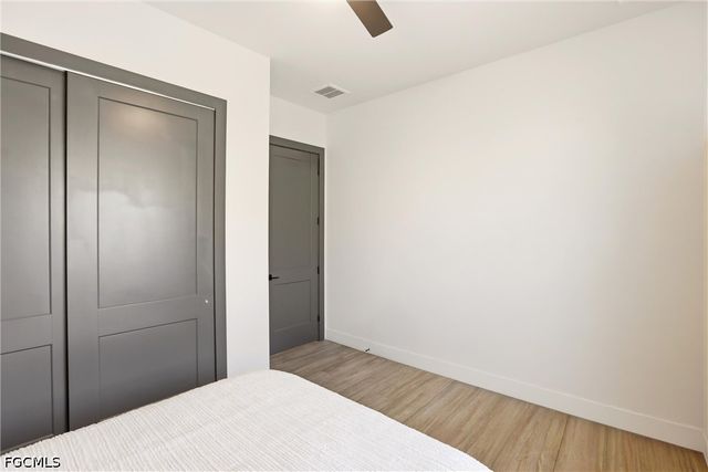 3325 SW 8th CT, Cape Coral, FL 33914