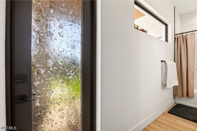 3325 SW 8th CT, Cape Coral, FL 33914