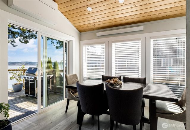 159 Harrington Lagoon Road, Coupeville, WA 98239