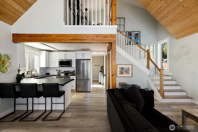 159 Harrington Lagoon Road, Coupeville, WA 98239