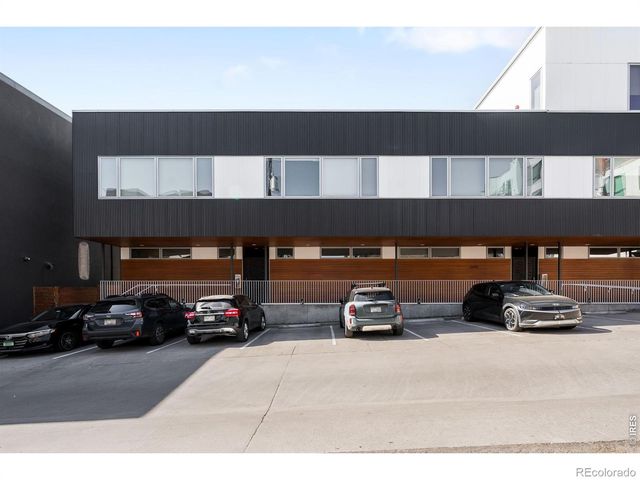 2640 Central Court 203, Denver, CO 80211