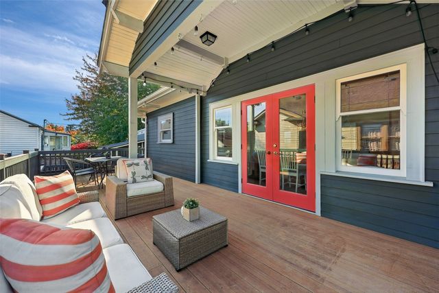 2305 NW 85th Street, Seattle, WA 98117