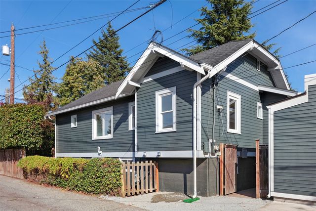 2305 NW 85th Street, Seattle, WA 98117