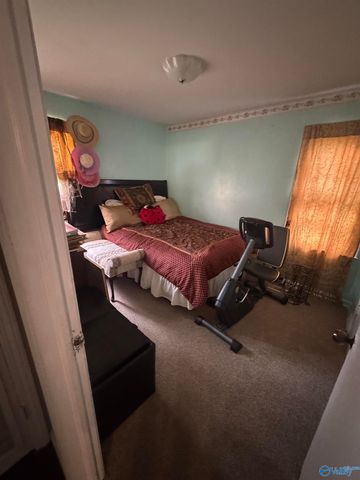 1607 College Street SE, Decatur, AL 35601