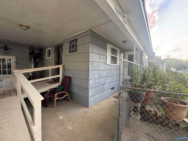 1607 College Street SE, Decatur, AL 35601