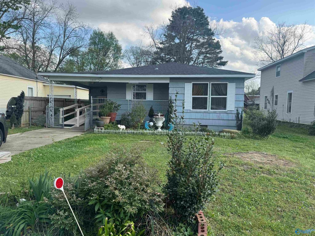 1607 College Street SE, Decatur, AL 35601