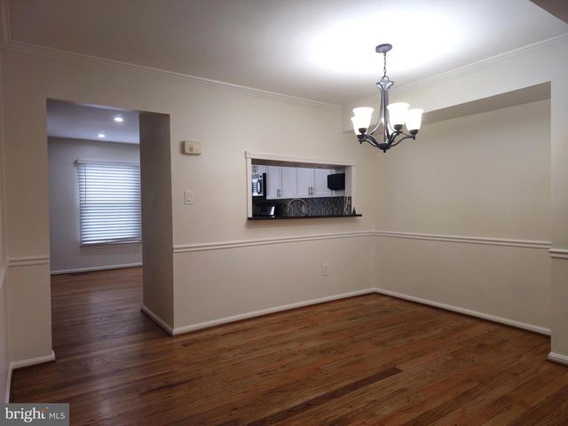 6565 RIVER TWEED LN, Alexandria, VA 22312