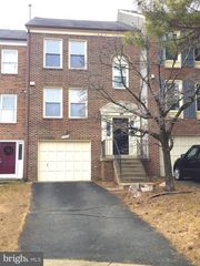 6565 RIVER TWEED LN, Alexandria, VA 22312