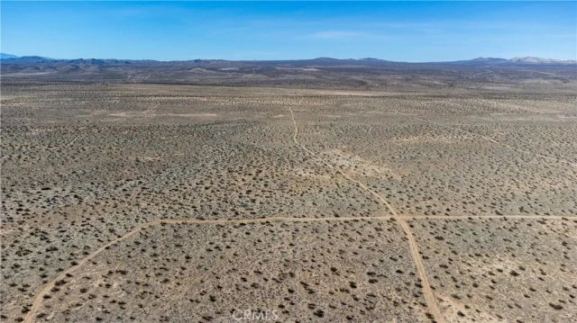 0 Auburn, Adelanto, CA 92301