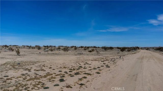 0 Auburn, Adelanto, CA 92301