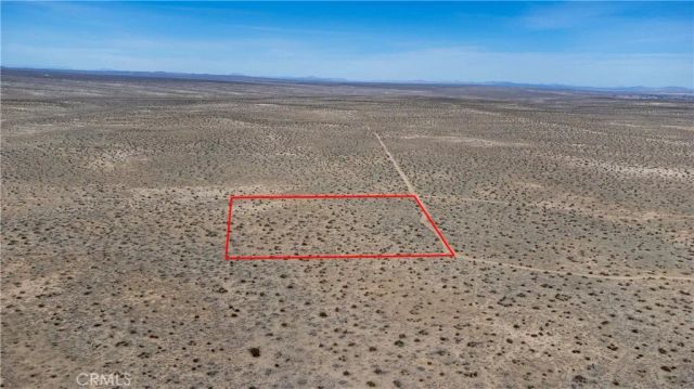 0 Auburn, Adelanto, CA 92301