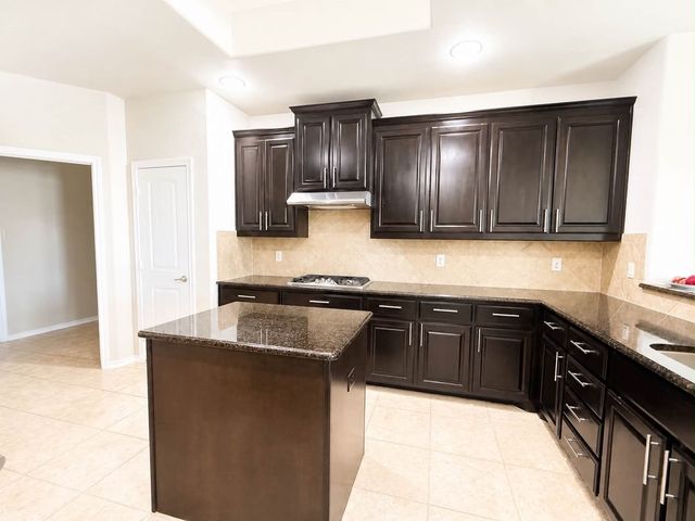 9505 Cypress Lake Drive, Fort Worth, TX 76036