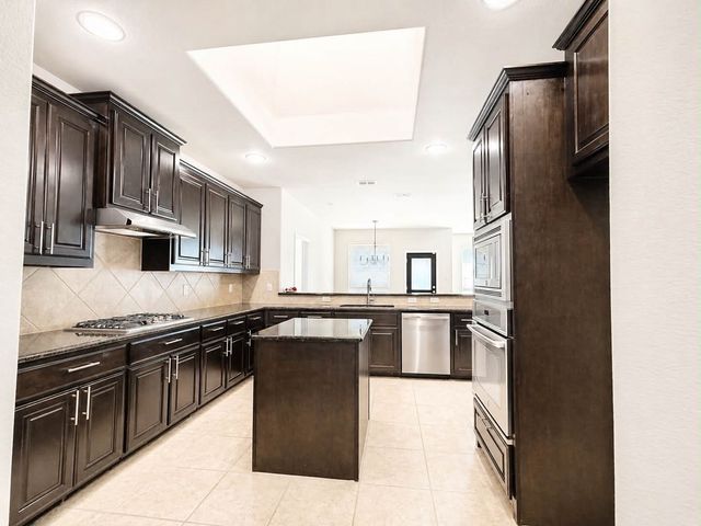 9505 Cypress Lake Drive, Fort Worth, TX 76036