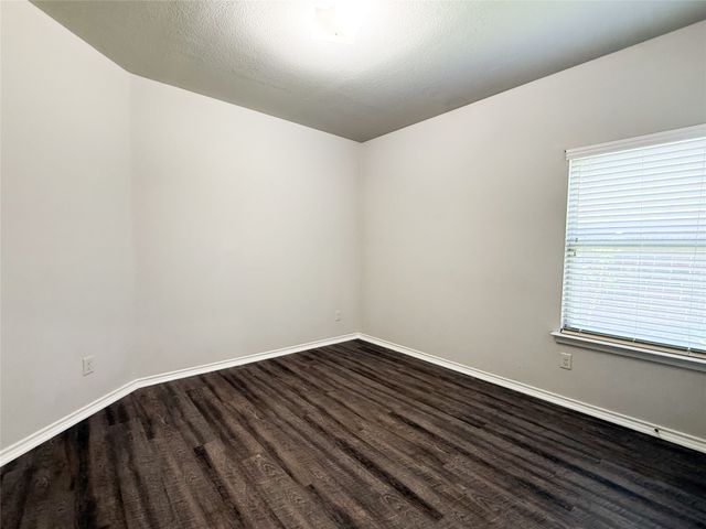 9505 Cypress Lake Drive, Fort Worth, TX 76036