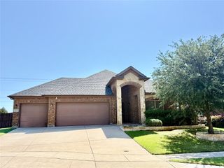 9505 Cypress Lake Drive, Fort Worth, TX 76036