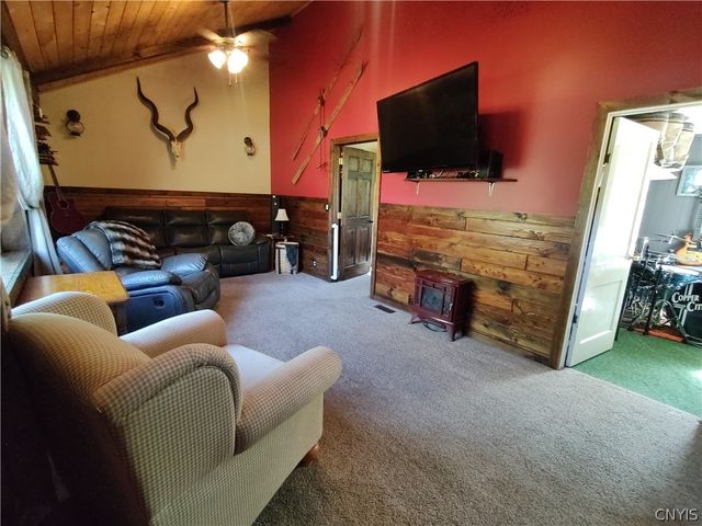 2792 Skinner Settlement Road, Camden, NY 13316
