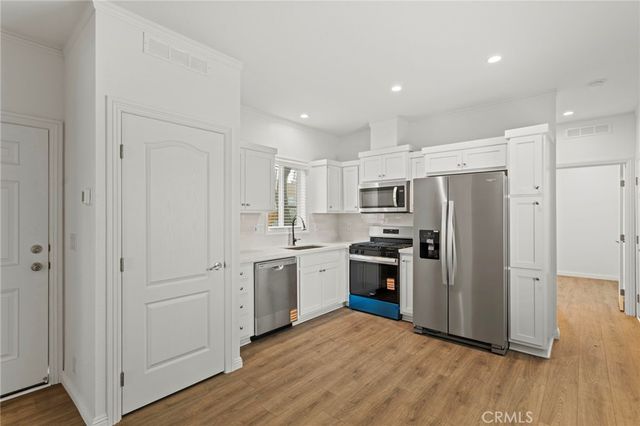 12245 San Fernando Road 32, Sylmar, CA 91342