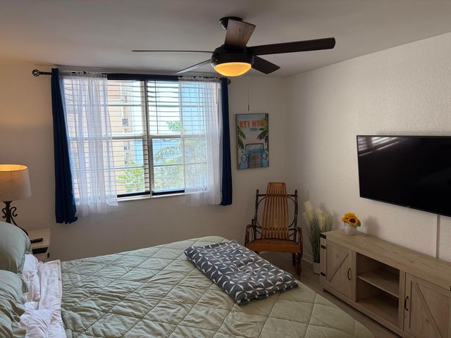 1801 N FLAGLER Drive 721, West Palm Beach, FL 33407