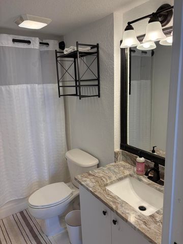 1801 N FLAGLER Drive 721, West Palm Beach, FL 33407
