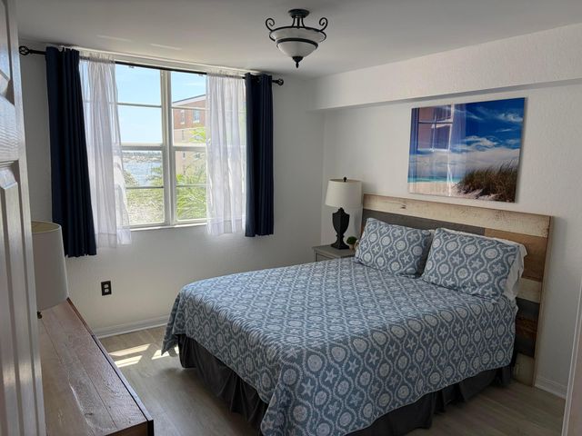 1801 N FLAGLER Drive 721, West Palm Beach, FL 33407