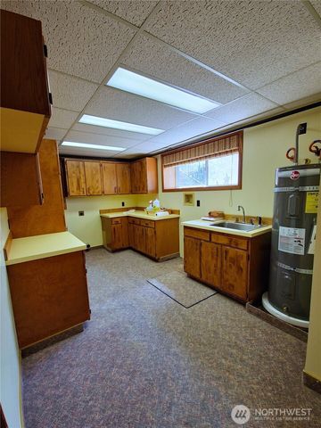 411 Gale, Hoquiam, WA 98550