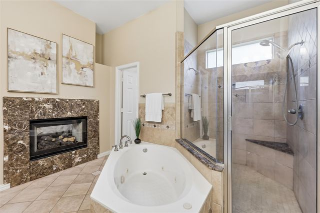 216 Mill Crossing W, Colleyville, TX 76034
