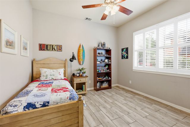 216 Mill Crossing W, Colleyville, TX 76034