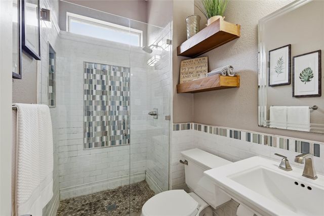 216 Mill Crossing W, Colleyville, TX 76034