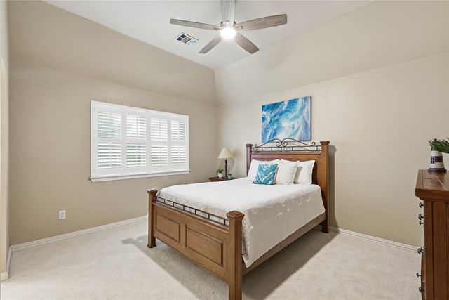 216 Mill Crossing W, Colleyville, TX 76034