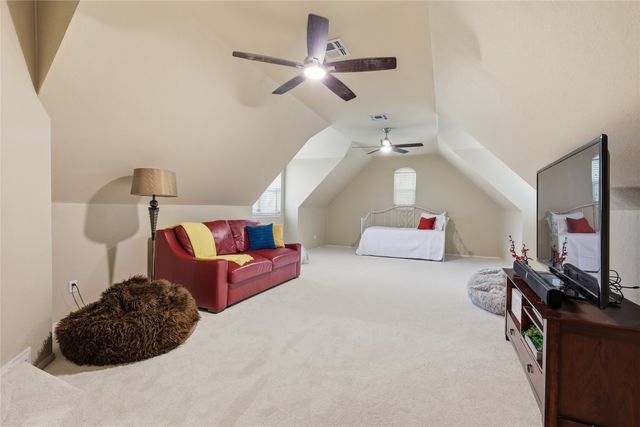 216 Mill Crossing W, Colleyville, TX 76034