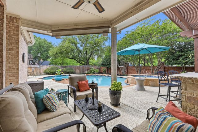 216 Mill Crossing W, Colleyville, TX 76034
