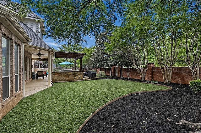 216 Mill Crossing W, Colleyville, TX 76034