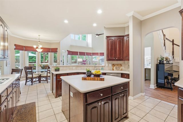 216 Mill Crossing W, Colleyville, TX 76034