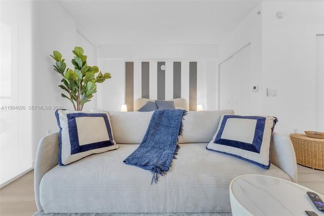 1100 S Miami Ave 3605, Miami, FL 33130