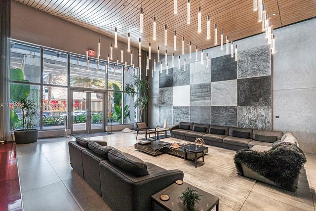 1100 S Miami Ave 3605, Miami, FL 33130