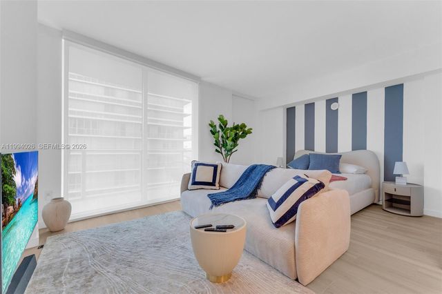 1100 S Miami Ave 3605, Miami, FL 33130