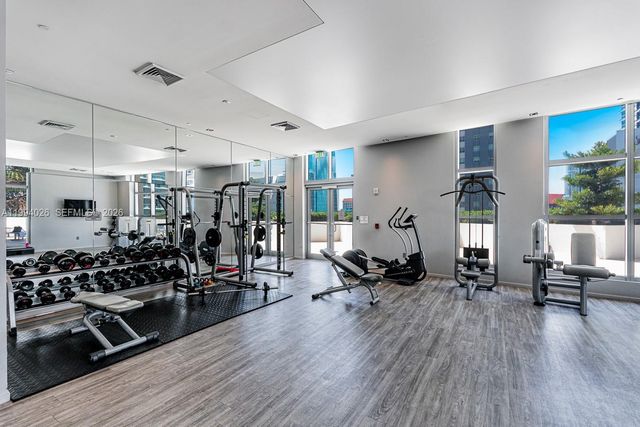 1100 S Miami Ave 3605, Miami, FL 33130