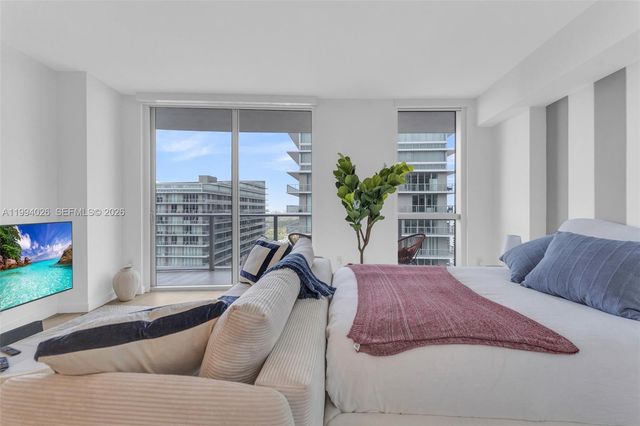 1100 S Miami Ave 3605, Miami, FL 33130