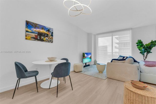 1100 S Miami Ave 3605, Miami, FL 33130