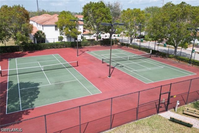 15454 Summit Place CIR 125, Naples, FL 34119