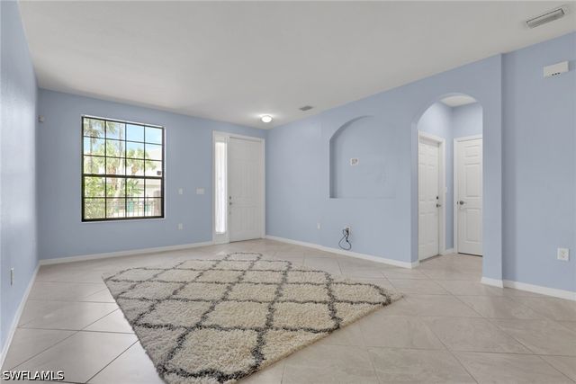 15454 Summit Place CIR 125, Naples, FL 34119
