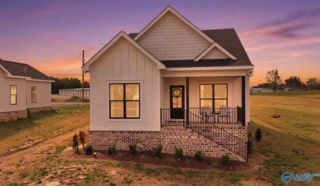 1 Patterson Street, Sardis City, AL 35956