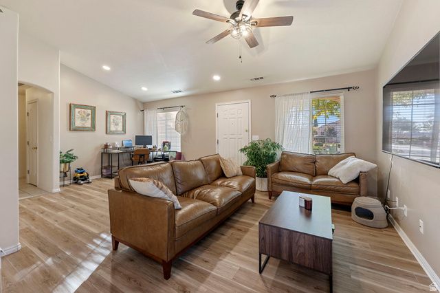 375 E 615 S, Ivins, UT 84738