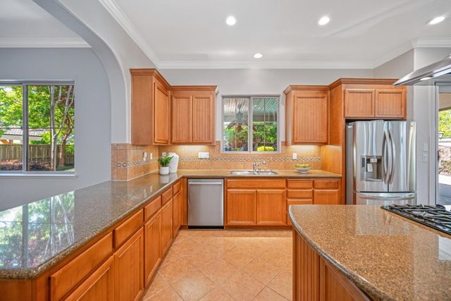 3980 Monteverde Dr, Lincoln, CA 95648