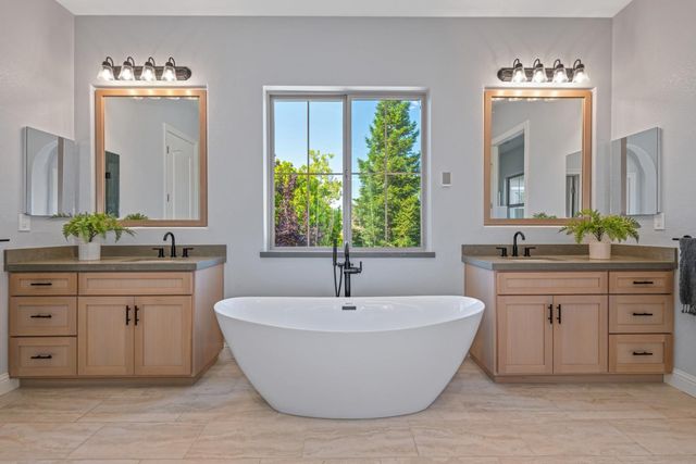 3980 Monteverde Dr, Lincoln, CA 95648